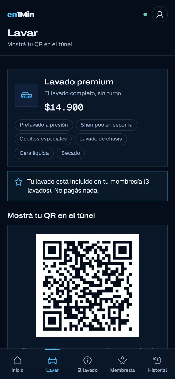 App del cliente, pantalla Lavar: precio del lavado premium y QR personal para mostrar en el túnel.